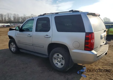 2013 Chevrolet Tahoe C1500 Ls z USA, uszkodzony, nr VIN 1GNSCAE0XDR253513